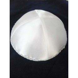 Kippa blanche satinée lisière argent - Biblieurope