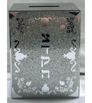 Tsedaka Crystal
